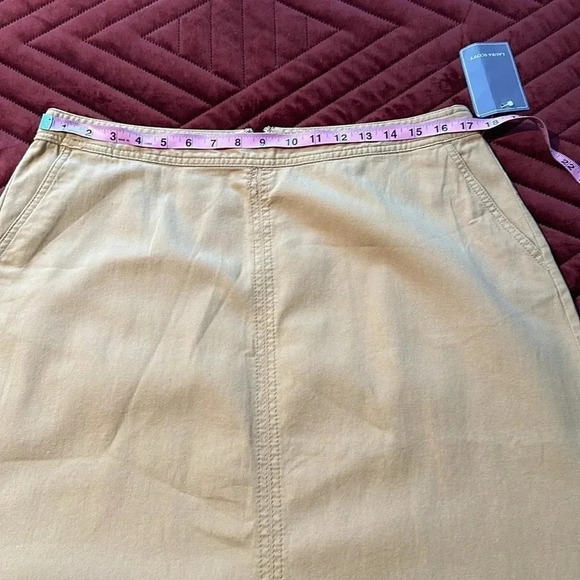 Laura Scott midi skirt - Picture 7 of 11